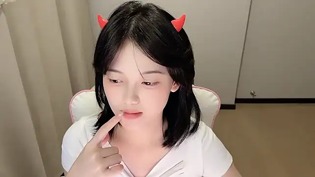 max688