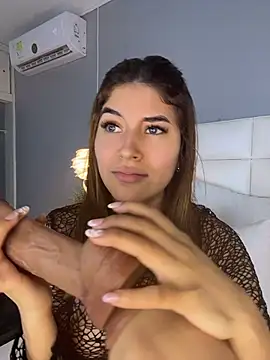Alessia_Blazee30
