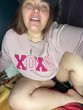 Queen_CamiXO - TiDDy Tuesday show! ;)