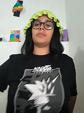Annya-sweet - I'm sending you my video of tits, dildo,