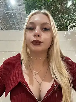 AngelinaTous