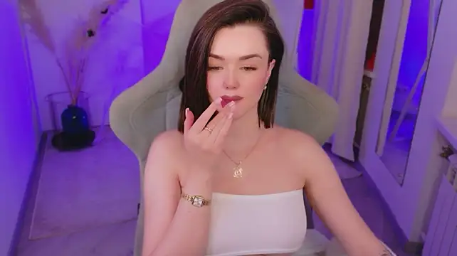 AvaFlower - Flash Big boobs🤍