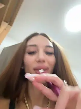 BlueEyes_BB - Tease my pussy 💕🍆