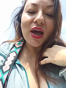 Sakotodika - My friend touches my breasts more