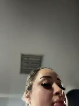 Alicexbzz