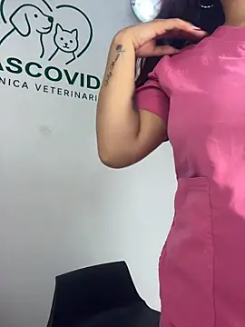 Nahomy_benet - SHOW PUSSY AND FULL NAKED