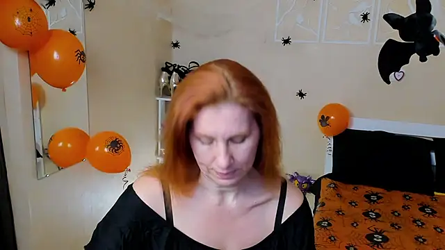 FoxySophia - take off your shorts 👻