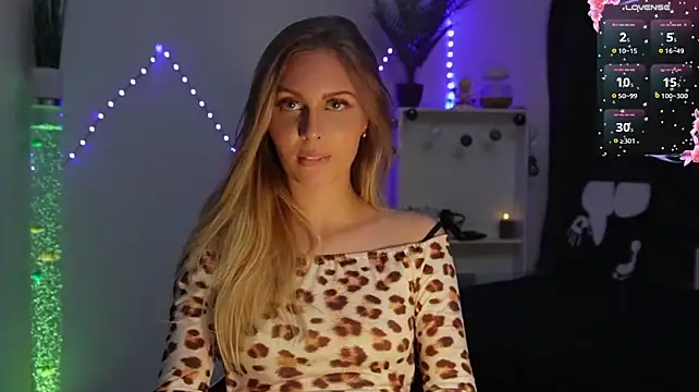 BonnieBluX - Pick up my stocking🔥