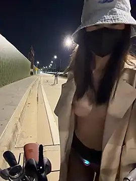 Cookie522 - 脱裙子骑车1分钟