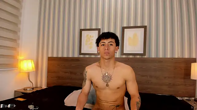 Ibby_and_Leik - spread ass with both hands 🔥🤪💫