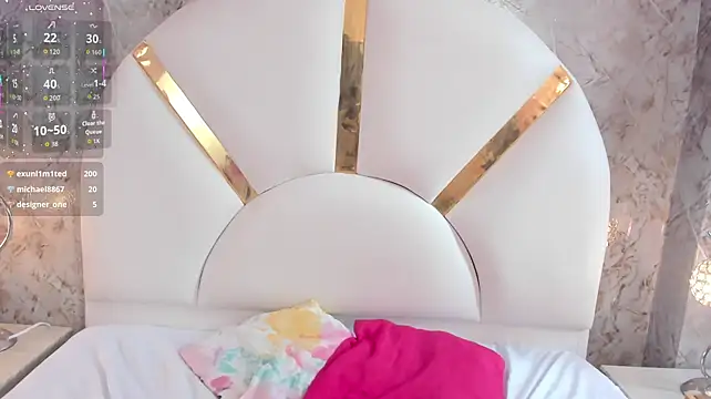 Summer_May - Squeeze tits in your face
