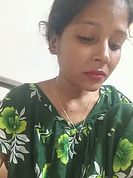Gud_girl_Nilu - Boobs oiling