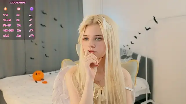 Mood_berry_ - sit on the bed