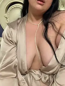 Mami_mari - Show your face without a mask