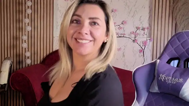 Isabella_lt - BOUNCE BOOBS