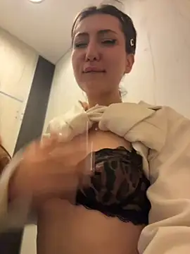KatyVibes - SHE'S PULLING ON MY NIPPLES