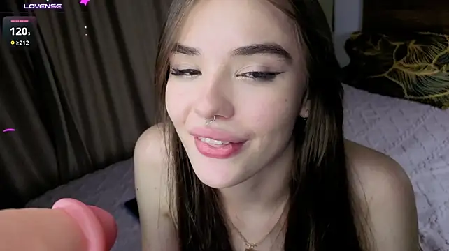 SweeetTrouble - Topless and body tour!