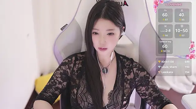 Kitty_baby77 - 完成任务舔哥哥的大肉棒