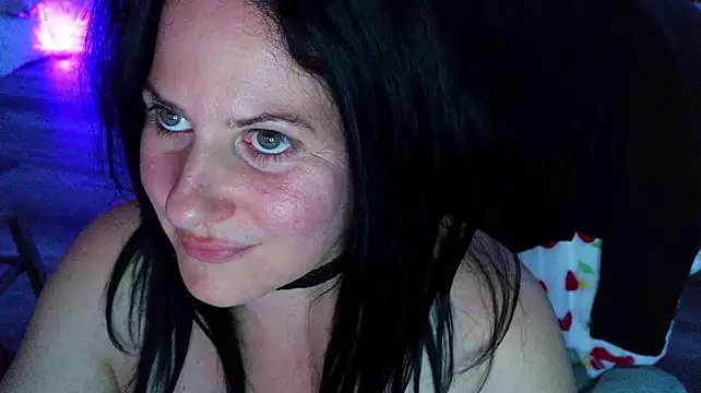 BellaStar84 - 🎯Spread Ass + Titty pic in PM