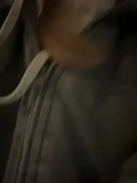 Bambi_lu - spy NAKED boobies under top on bus!
