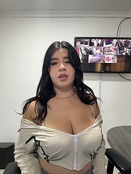 SaraBraun_ - GET NAKED AND FINGER PUSSY IN THE OFFICE
