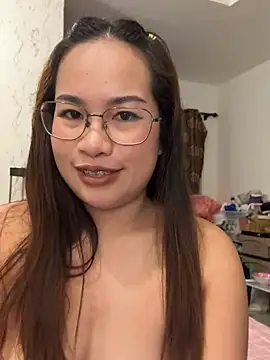 Ponthip - Show pussy เปิดหี 3 นาที
