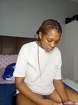 Sweet_nicole98 - get new toys
