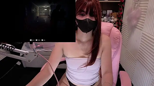 GoddessCallista - Squirt Show: Browny + Domi