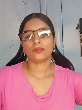 Alizon_1 - Show boob