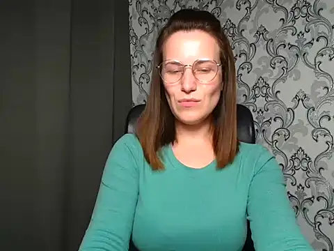 Kelly_Kisss - close my shift