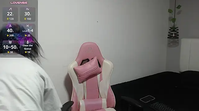 Jessica_Dove