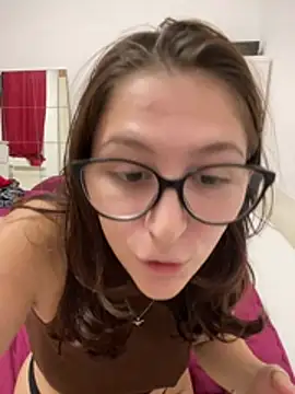 Milano01 - Nuda e mi masturbo