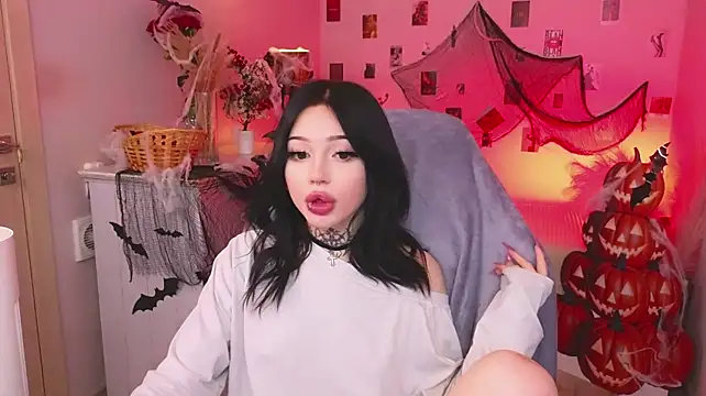 Emma_Kirks - Get up and spin around naked