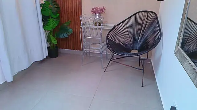 Kenya--Buhle - Vibration for 10 minutes + Squirt