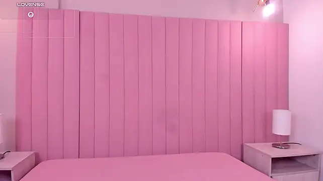 MiaLiore_ - PLAY NIPPLES + SUCK FINGERS 🔥💕
