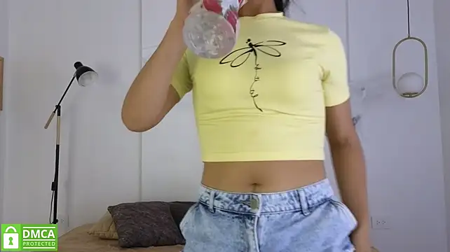 Sexychanell_18 - drink squirt