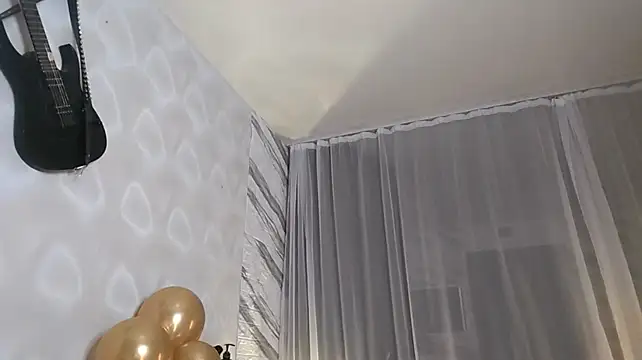 SamFenstermacher - Squeeze my boobs close