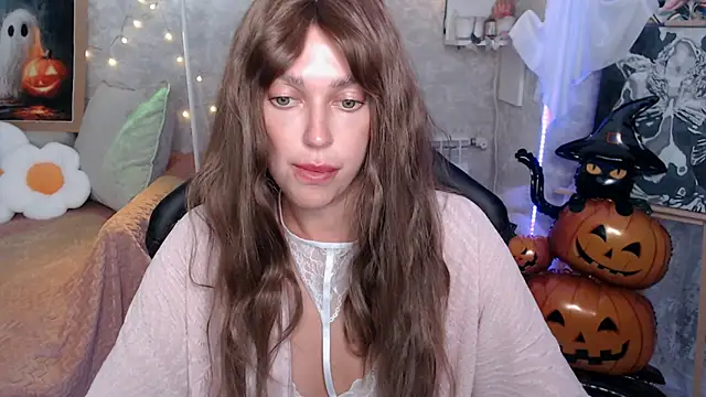 NickyAdamidi - Sexy legs🦵