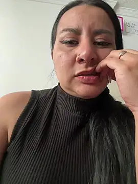 Abril_Luv - show squirt control 5 min