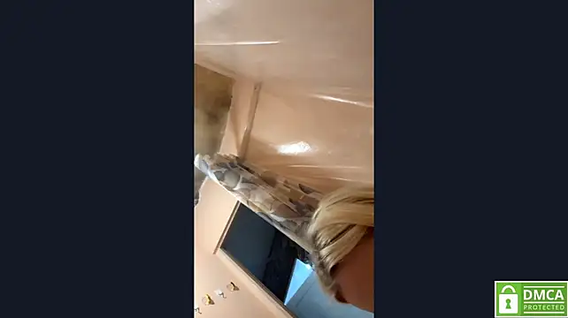 MarioGarro - to take off a bra 2 minute^^