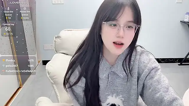 Linlin_bai - 脱一件衣服