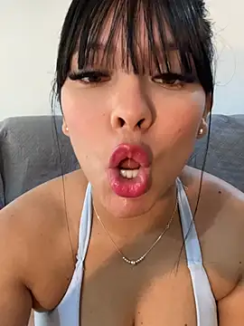BrendaCrean - Ride Torso Hard,BIG CUM SQUIRT