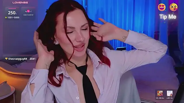 Ginger_Jessy_ - Lick finger and moan