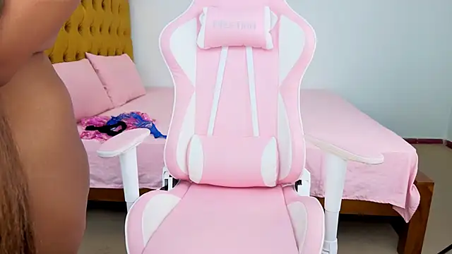 Baby_asha - Lush toy 2 put in my ass hole🍑🥵