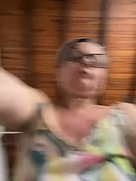 Sharongirl07 - Toy control inútil squirt
