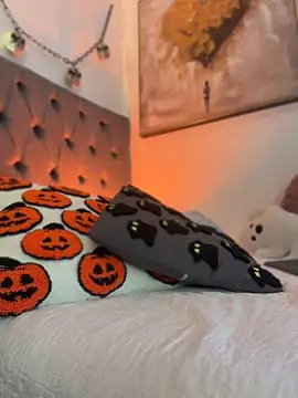 Mariablonde - Twerk🎃🧛🏻‍♀️