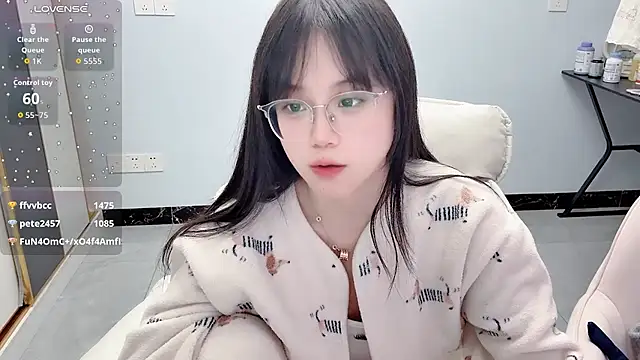 Linlin_bai - 万圣节我要cos银行卡，你们可以把钱存我这了