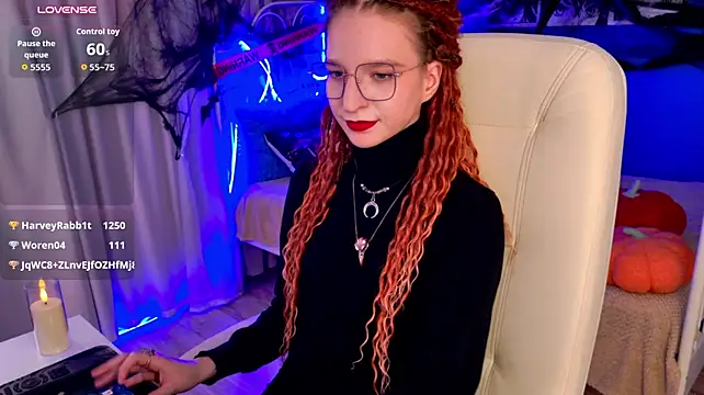 VioletShine - Cowgirl position + twerking
