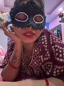 ADV_AYESHA - Public showing boobsss