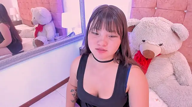 Nataly_Bloom_ - SPREAD MY PINK ASS CLOSE TO CAM